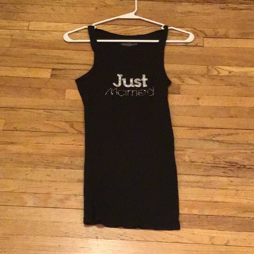 Just Married tank top.